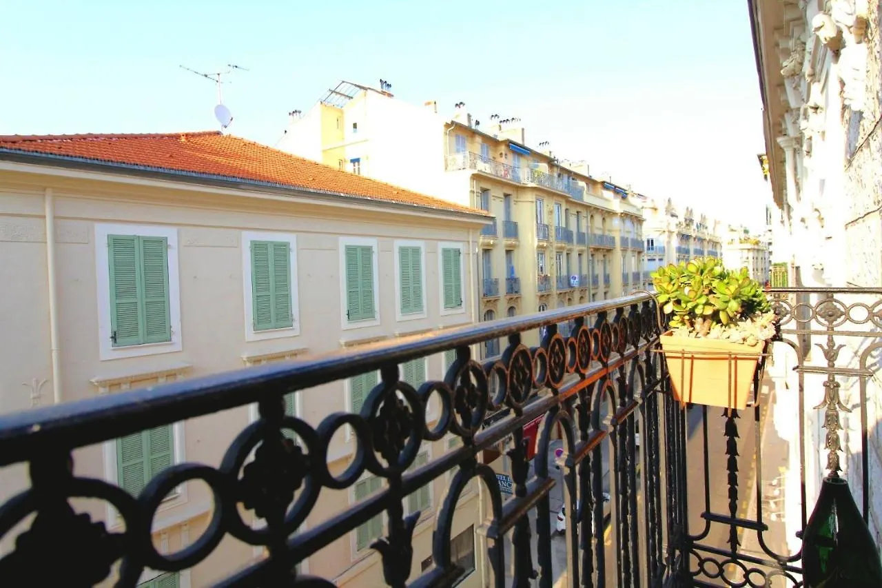 Massena Beach Daire Nice 0*,  Fransa